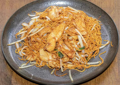 Dry Chicken Chow Mein